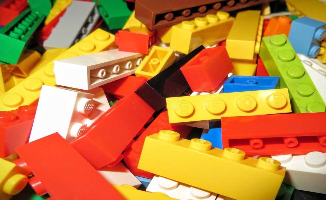Rollstuhlrampen aus Legosteinen