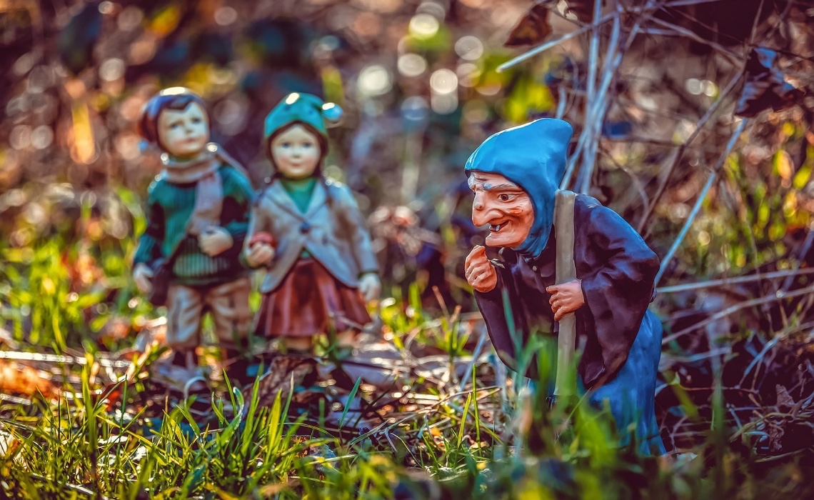 Schulhund Basti in Hänsel und Gretel